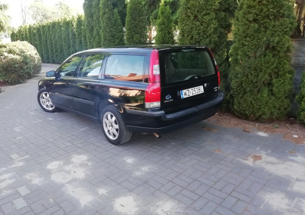 Volvo V70 cena 4450 przebieg: 195000, rok produkcji 2002 z Płońsk małe 154